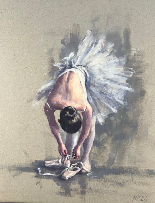 Petermann, Hanna, Ballerina beim Schnüren ihrer Schuhe, 46 x 37cm, Öl auf Karton, 2024