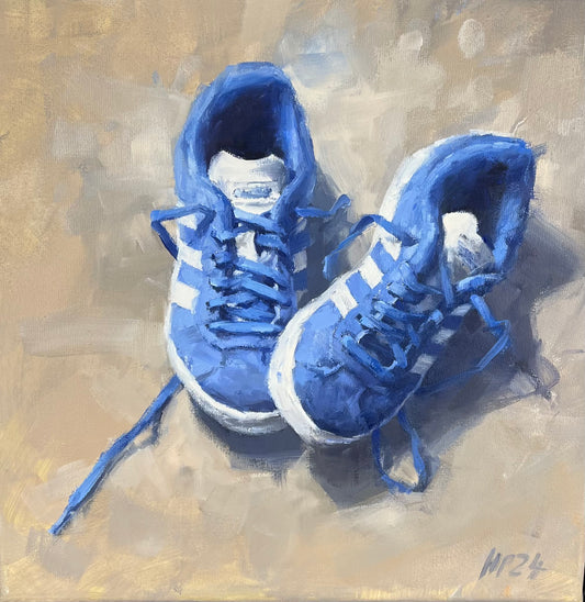Petermann, Hanna, Kleine blaue Turnschuhe, 2024, Öl auf Leinwand, 30 x 30cm