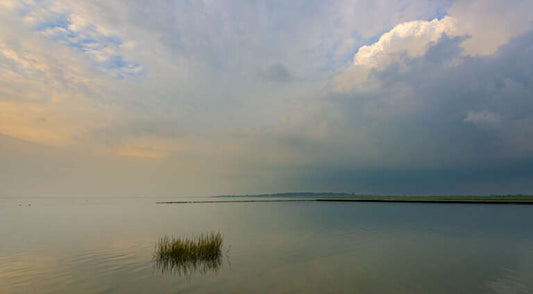 Reinstadler, Mario, Friedvolle Husumer Bucht im Abendlicht, 55 x 100cm, 05/50, Pigmentdruck